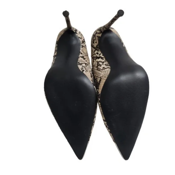 ⬇️Winnie Harlow x Steve Madden Tina Snakeskin Stiletto Boots - Picture 10 of 14